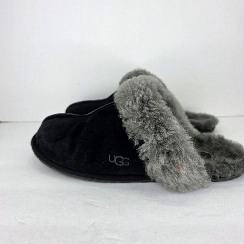 UGG Scuffette II Women's Slipper Suede Sheepskin Plush Slip On Black Grey Size 9 - Picture 2 of 16